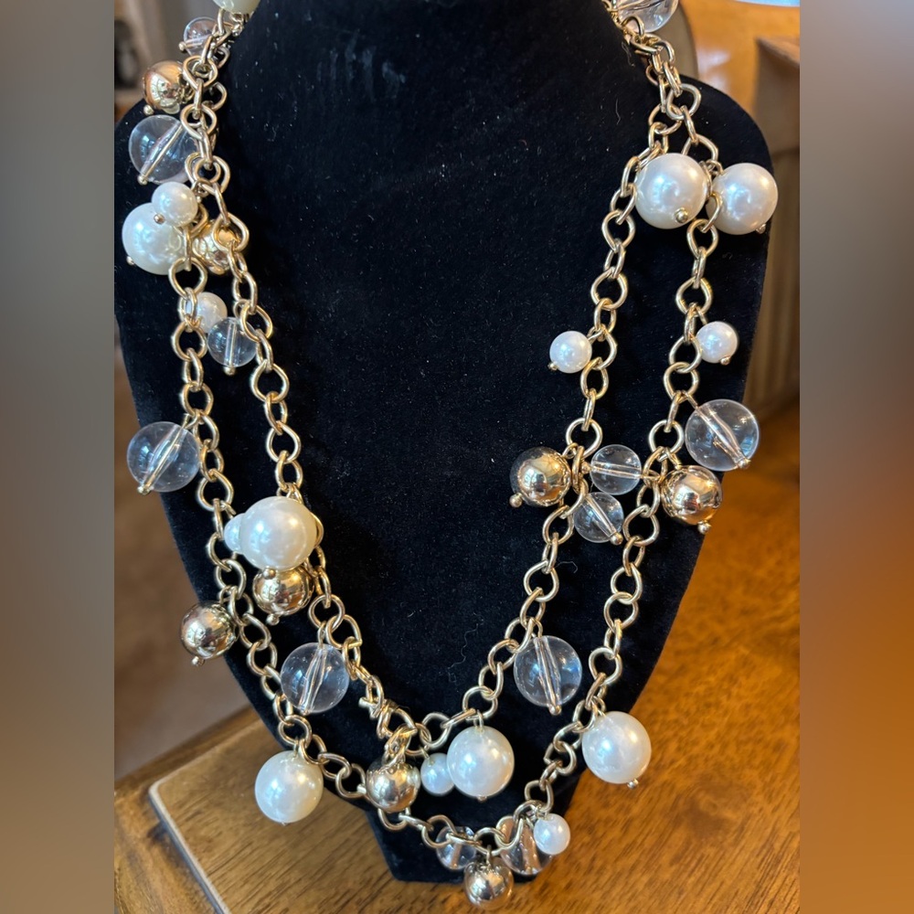 Chicos pearl/clear/gold bead on gold tone necklace